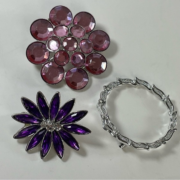 Pink Purple Silver Brooches set of 3 in  Bundle - Picture 11 of 11